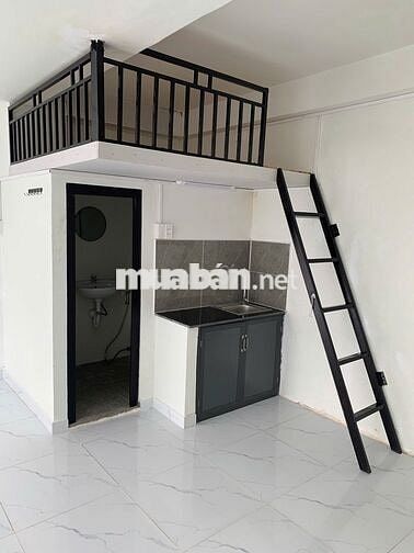Cho thuê phòng trọ 33 m2 tại góc Phan Đăng Lưu và Nơ Trang Long