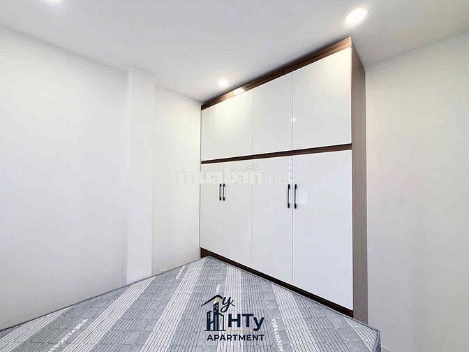 🔥Căn Hộ 2Ph Ngủ Full NT Mới 100% - Ban Công - Nằm Ngay Khu Trung Tâm