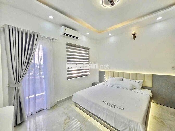 🔥 🔥 🔥nhà mặt tiền hẻm 5 m gần cầu Phú Xuân Huỳnh Tấn Phát 🔥 🔥 🔥