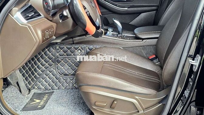 VinFast Lux A2.0 Plus 2021 Đen 15 vạn km