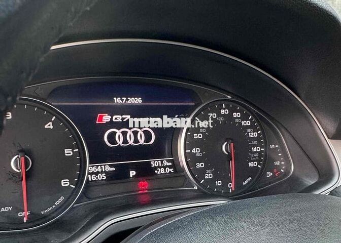 Audi Q7 2.0 TFSI 2017 đi 10v giá hợp lý