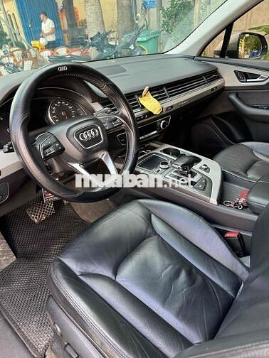 Audi Q7 2.0 TFSI 2017 đi 10v giá hợp lý