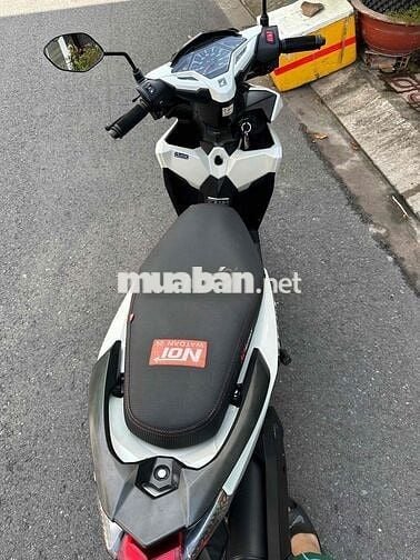 HONDA VARIO 2018 Trắng đen 31000km