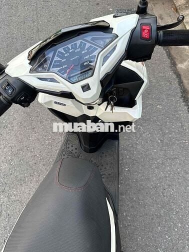 HONDA VARIO 2018 Trắng đen 31000km