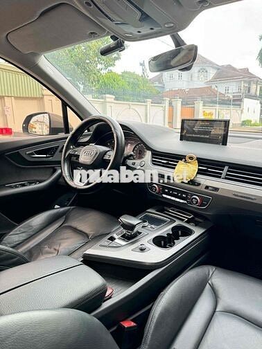 Audi Q7 2.0 TFSI 2017 đi 10v giá hợp lý