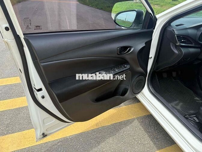 Toyota Vios E 2022 Số sàn Trắng