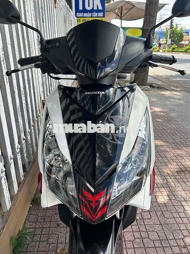 Honda Airblade Fi Thái 2010 zin êm ngon chính chủ