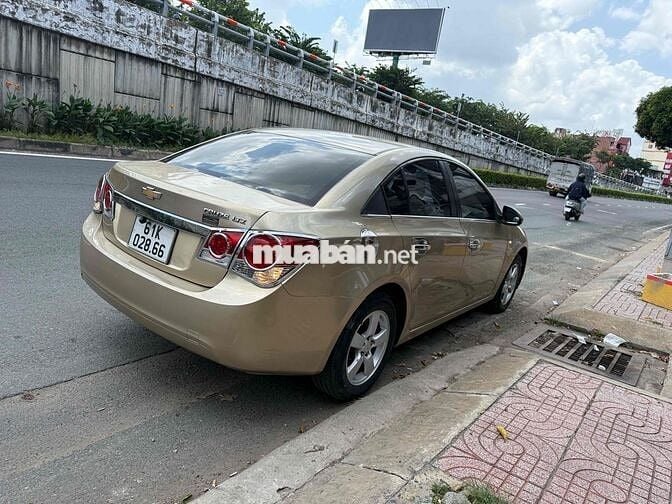 Chevrolet Cruze 2012 Số tự động Vàng cát