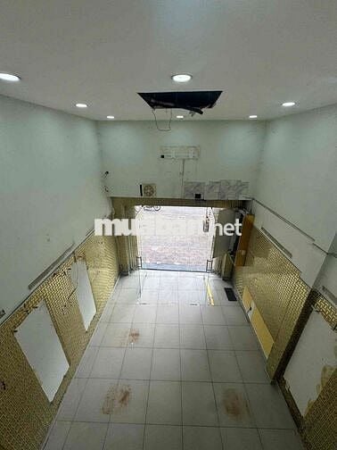 🏢 CHO THUÊ NHÀ MẶT TIỀN 📍 988 Trần Hưng Đạo, Phường Chợ Quán, TP. Hồ C