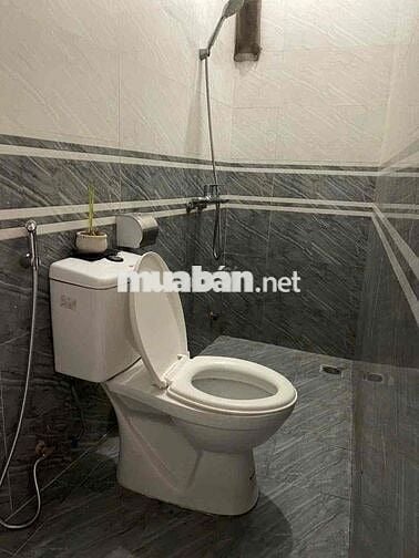 cho thuê cả nhà mới 35x5t phố Cự Lộc