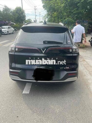Vinfast E34 Đen 10 vạn Xe gia đình
