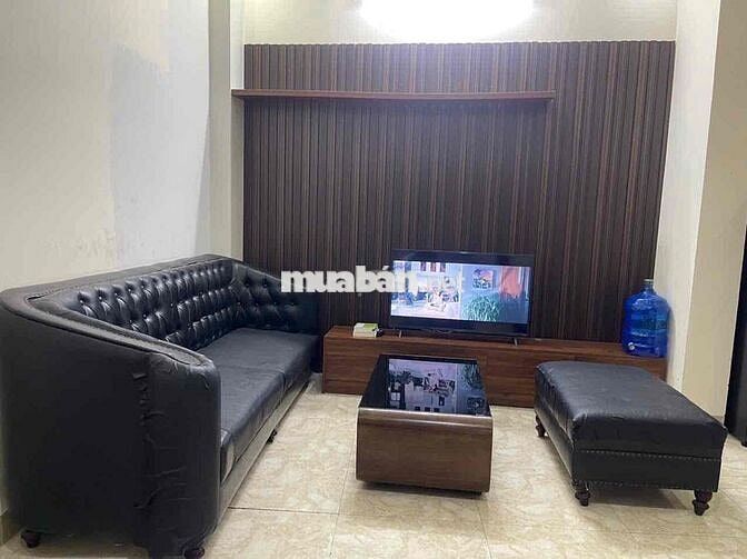 cho thuê cả nhà mới 35x5t phố Cự Lộc
