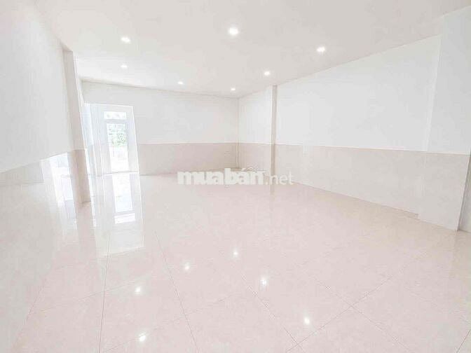 CHO THUÊ NHÀ TRỆT 3 LẦU MẶT TIỀN HƯỚNG QUỐC LỘ 1A KDC HỒNG LOAN 5C