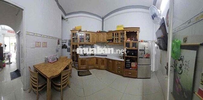 Mat tien C12 -Tân Bình - có vỉa hè - 1 trệt 2 lầu - kd tự do