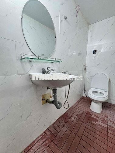 Căn hộ cao cấp 5tr9 khu vựt: Ngã Tư Bãy Hiền - Vòng xoay Lăng Cha Cả.