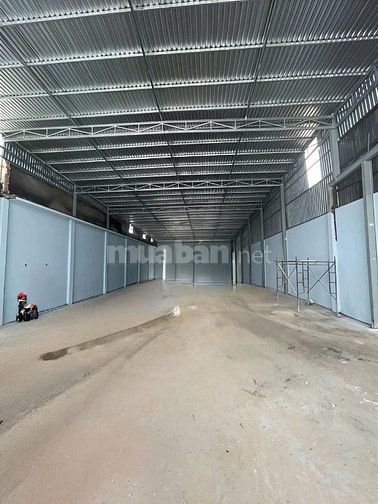 cho thuê nhà xưởng DT 15 x 55 gần UB xã xuân thới thượng 