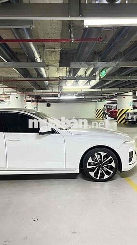 DƯ XE CẦN BÁN LUX A 2021 PREMIUM SÀI GÒN