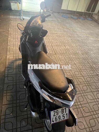 Honda Air Blade Trắng đen Việt Nam 13 tr đại đồng
