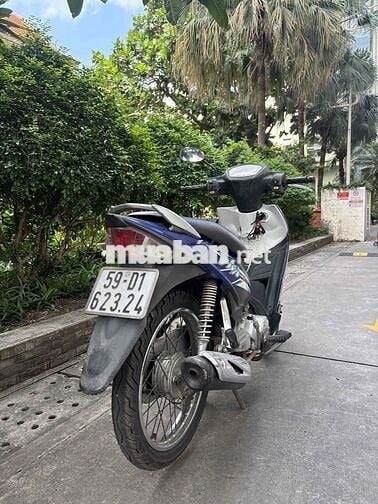 Suzuki Viva 115 FI 2013 Xanh trắng