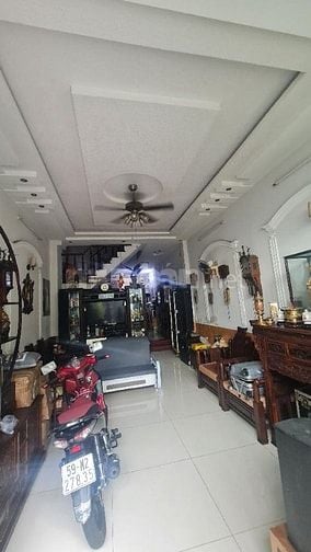 BÁN NHÀ DT 5 X 18M KẾ CHỢ BÌNH THÀNH ĐƯỜNG XE TẢI THÔNG GIÁ CHỈ 5.6 TỶ