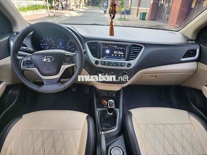 Hyundai Accent 2020 Số sàn Trắng