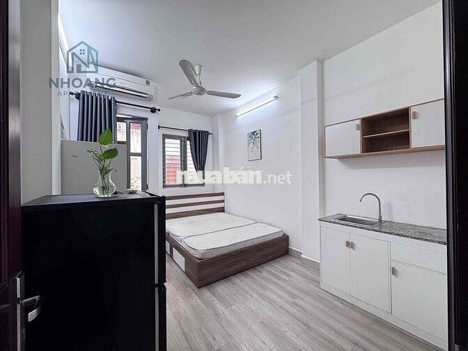 Giá Tốt!! Cho Thuê Studio Balcon 22m2 Mới_Sạch Sẽ Ngay P Bàn Cờ Q3