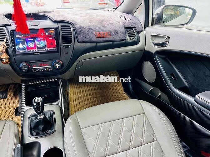 Kia K3 2015. Máy 1.6L