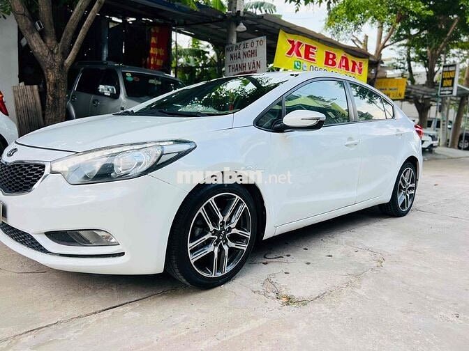 Kia K3 2015. Máy 1.6L