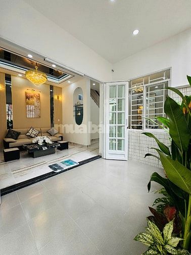 Chính chủ bán nhà MT thụt đường Âu Dương Lân Q.8 - 6m x 8m chỉ 7,48 tỷ