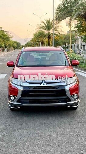 Mitsubishi Outlander 2016 Đỏ 79.000km