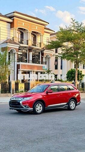 Mitsubishi Outlander 2016 Đỏ 79.000km