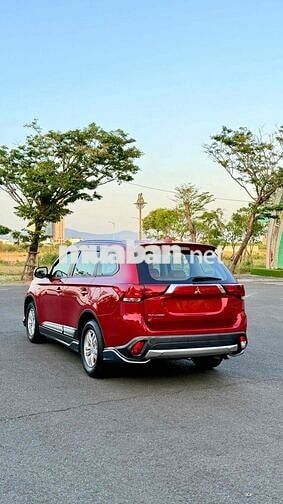 Mitsubishi Outlander 2016 Đỏ 79.000km