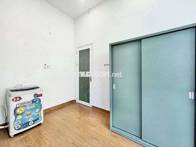 CĂN HỘ MỚI XÂY, FULL NỘI THẤT, BAN CÔNG VIEW ĐẸP, THANG MÁY