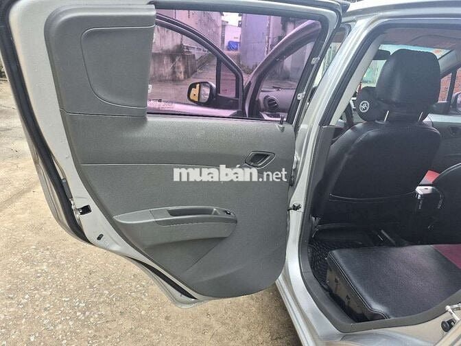 Chevrolet Spark Bạc Số sàn 2 chỗ.chính chủ