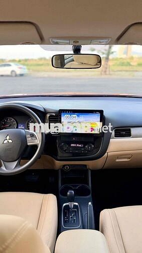 Mitsubishi Outlander 2016 Đỏ 79.000km