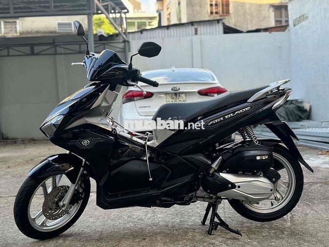 Honda Air Blade 2018 Đen khoá smackey