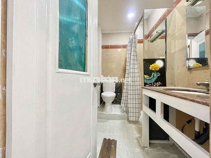 Phòng ngay vòng xoay Gia Định - Nguyễn Kiệm dạng 1pn 2pn