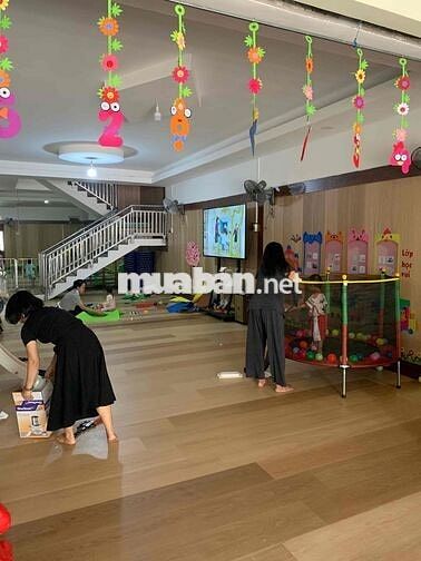 Bán nhà 3 tầng đang cho thuê làm trường mầm non