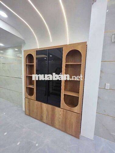 158/7 dạ nam hẻm xe hơi.dt.4x17m 2 lầu 4 PN 4 máy lạnh 