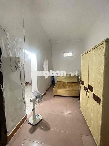 Cho thuê nhà Phúc Lợi dt100m - Nội thất đầy đủ - 100 ra chợ