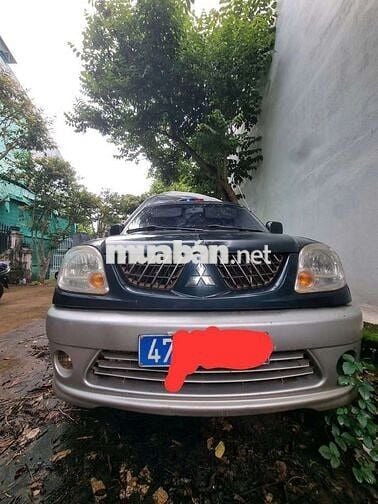 Mitsubishi Jolie 2004 Xanh