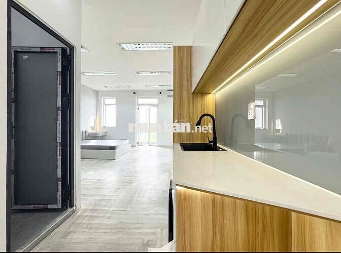 CĂN HỘ BALCON 1 PHÒNG NGỦ, MỚI 100% NGAY LÝ THƯỜNG KIỆT