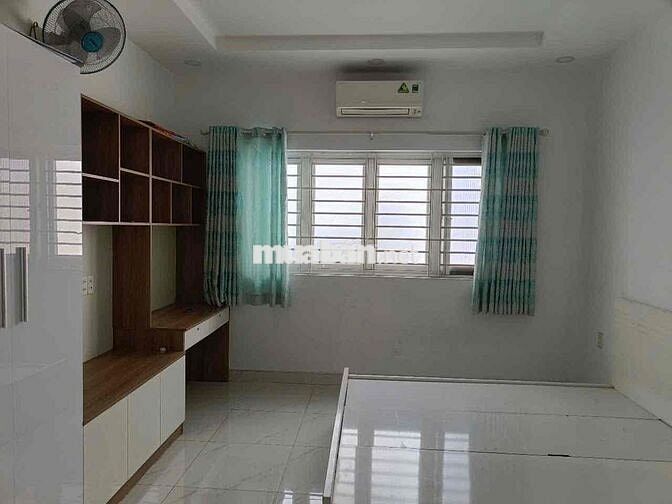 CHO THUÊ NHÀ NGUYÊN CĂN-MT NGUYỄN THỊ THẬP -TRỆT 2LẦU SÂN THƯỢNG -25Tr