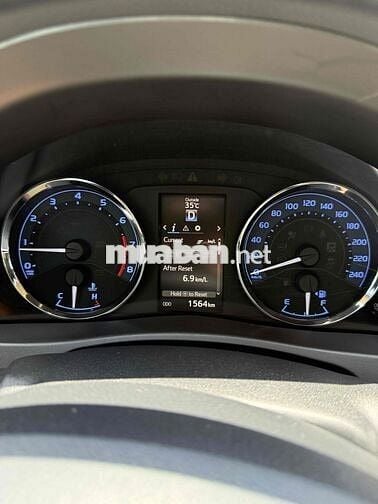 Toyota Corolla Altis 2019 Đen 1500 km,như xe mới