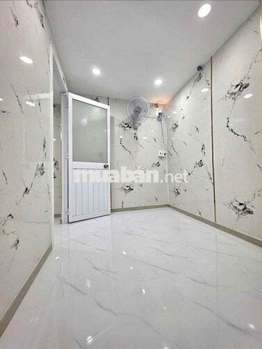 🔔🔔🔔nhà đẹp 1 lầu vào ở liền gần đường lớn xe hơi🔔🔔🔔