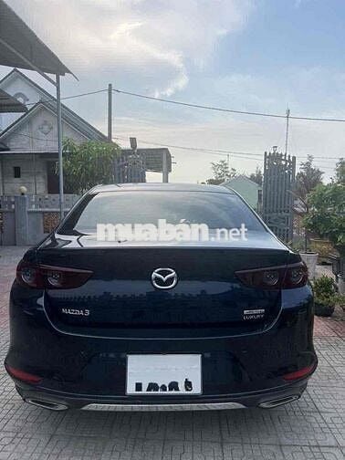 Mazda 3 Luxury 2022 Xanh 76000 km
