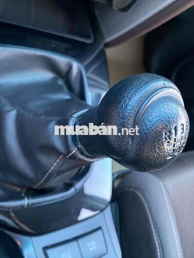 Toyota Fortuner 2019 Dầu Bạc 7 chỗ
