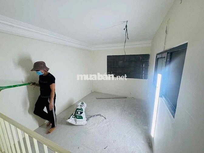 MB ngay chợ Bà Chiểu, 1 trệt 1 lửng