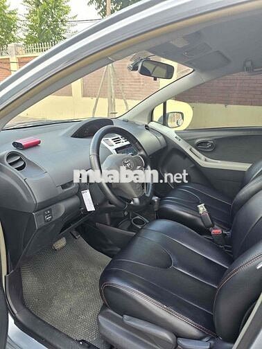 Toyota Yaris 2007
