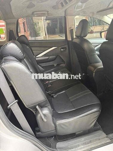 Mitsubishi Xpander Premium 2022 Bạc 46000 km
